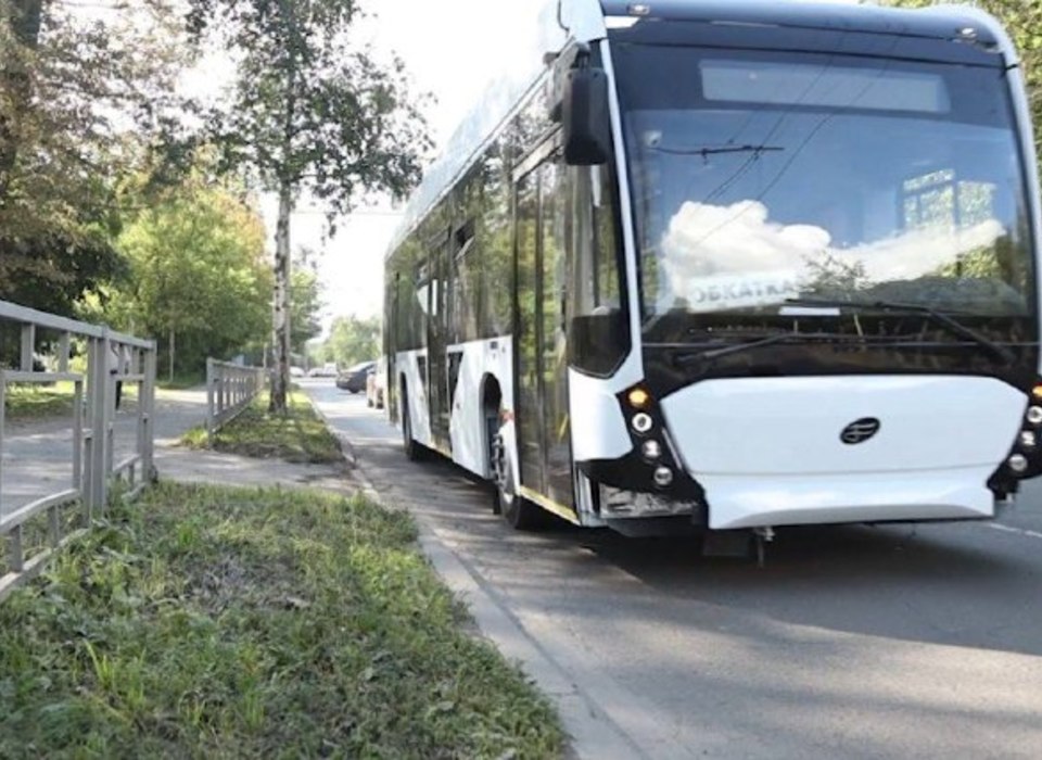 Первый из 56 новых троллейбусов отправился в Волгоград с завода Вологды